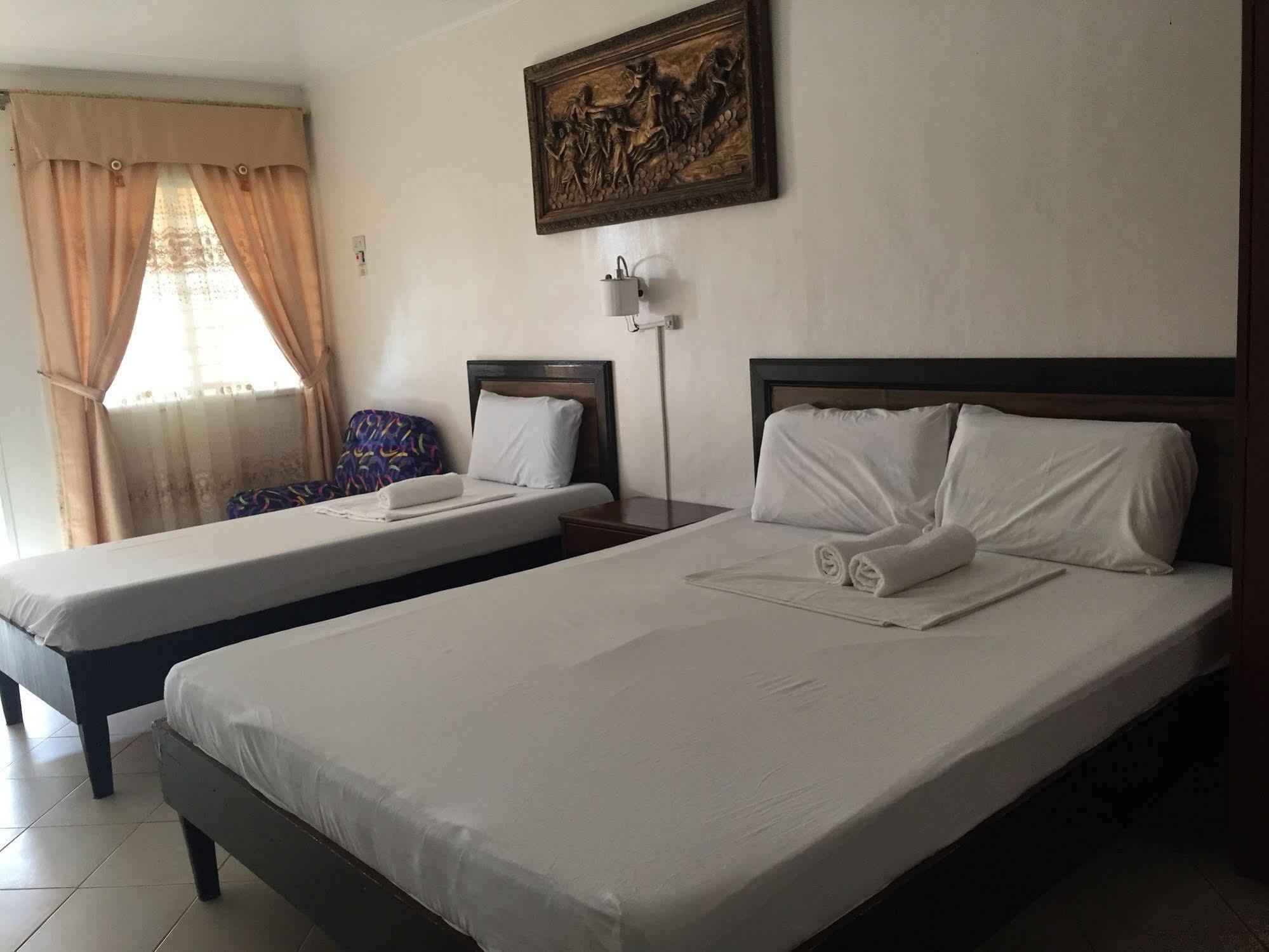 Bayview Inn Ormoc Exterior photo
