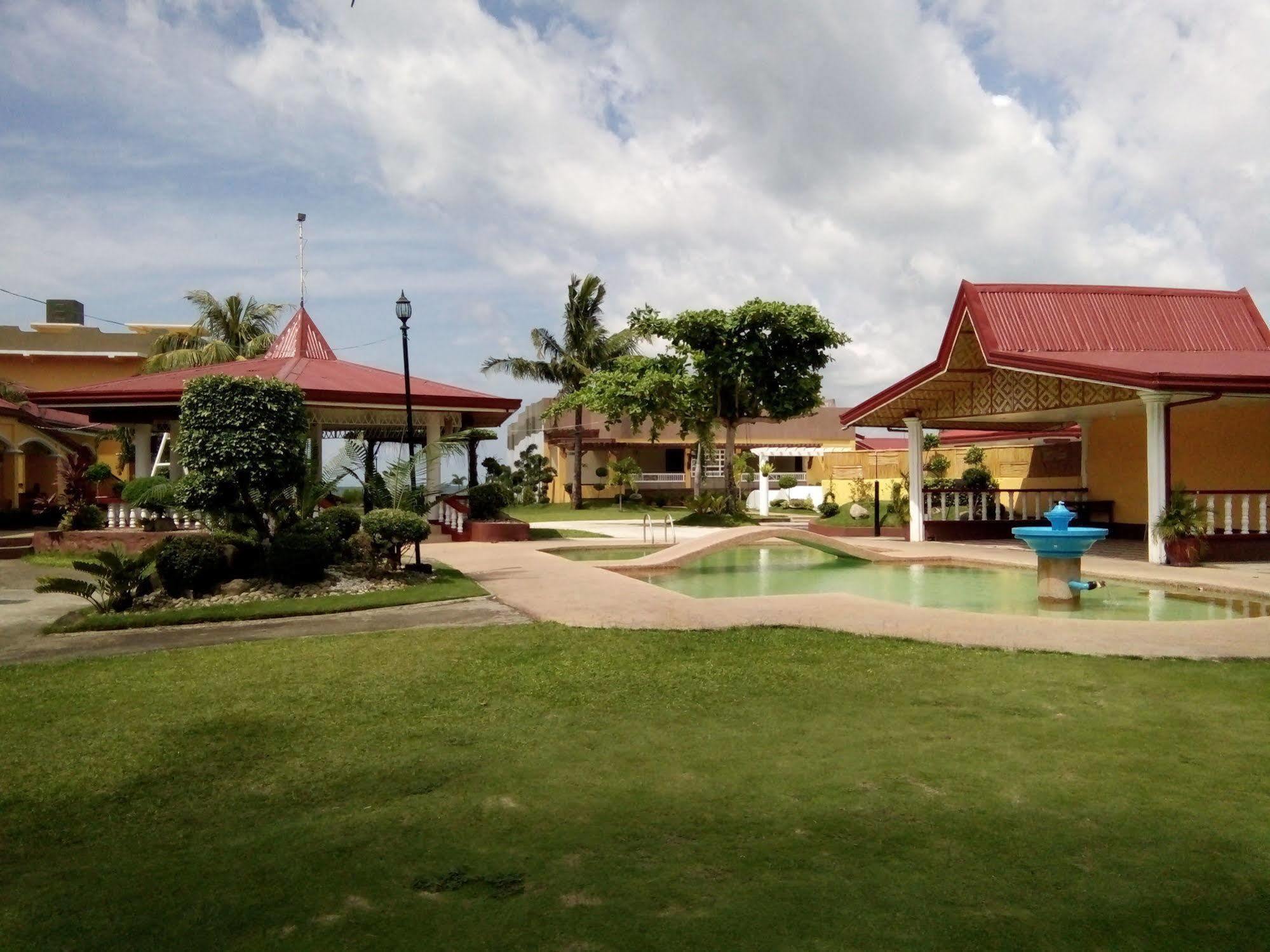 Bayview Inn Ormoc Exterior photo